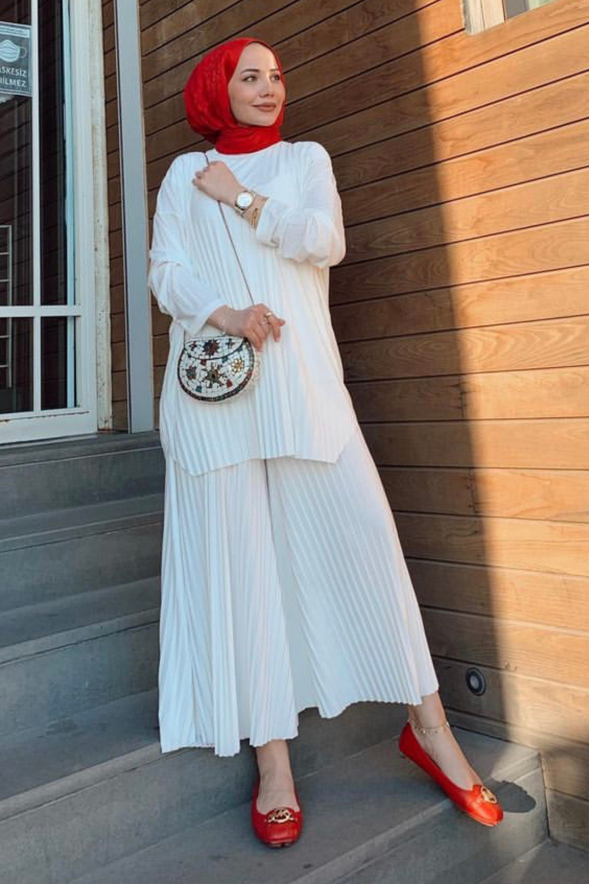 Sandy Piliseli Takım BEYAZ