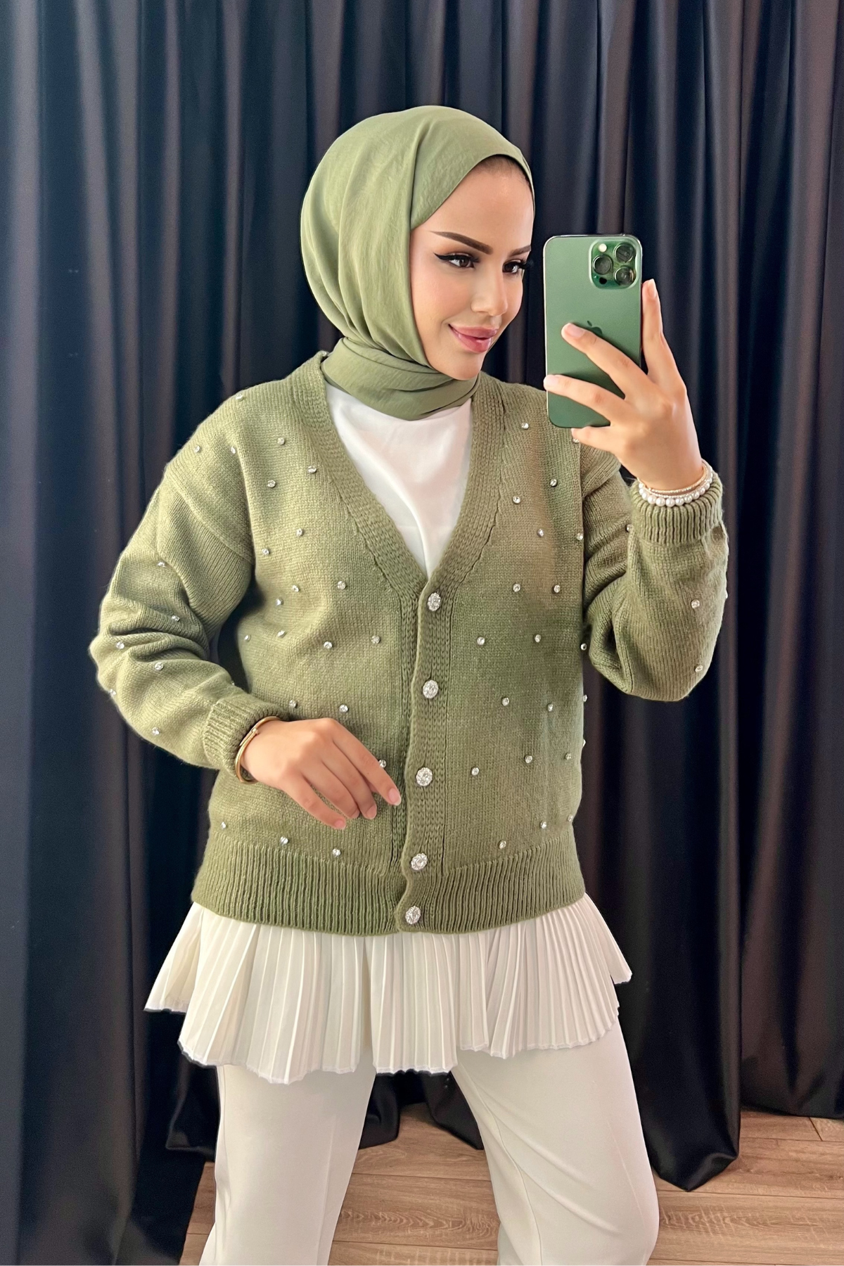 Boncuklu Hırka ÇAĞLA