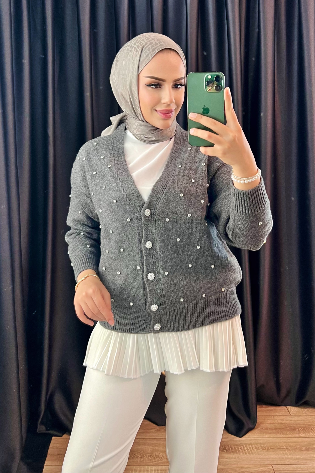 Boncuklu Hırka GRİ