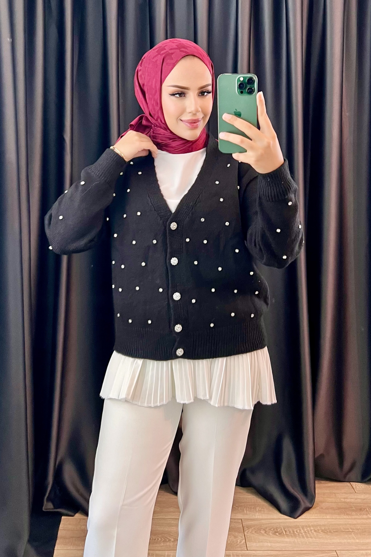 Boncuklu Hırka SİYAH