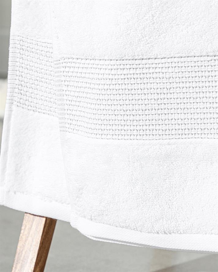 Deluxe Pamuklu Low Twist Banyo Havlusu Beyaz