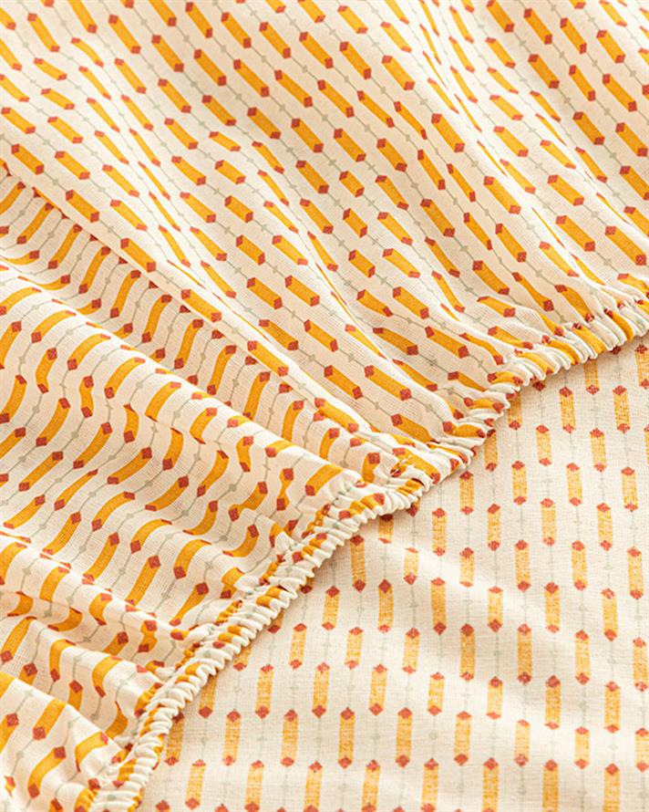 Diamond Stripe Kolay Ütülenir Çift Kişilik Lastikli Çarşaf Sarı