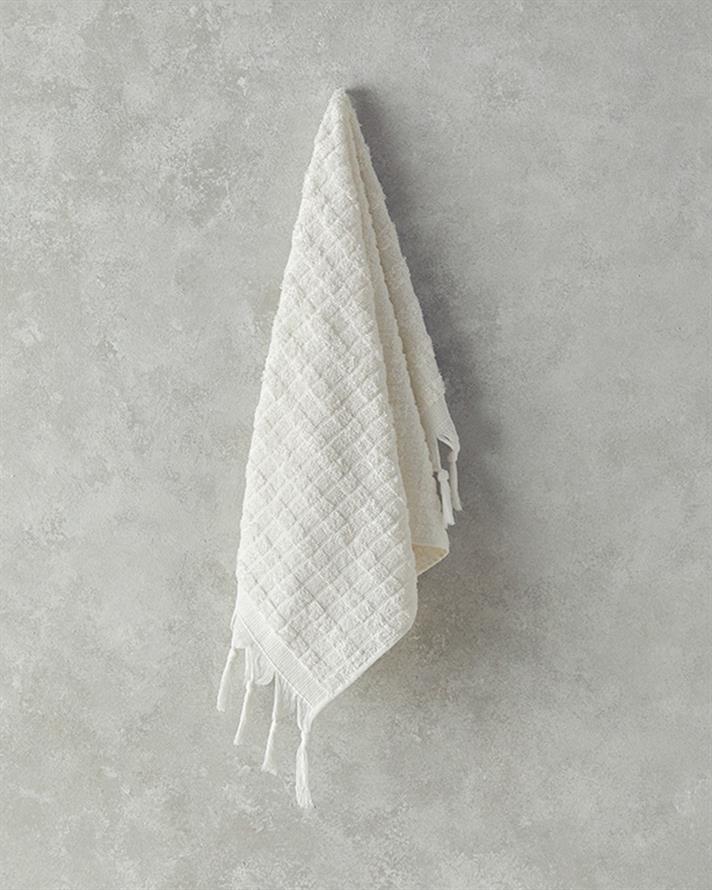 Marvin Pamuklu Saçaklı Yüz Havlusu 50x80 cm Ekru