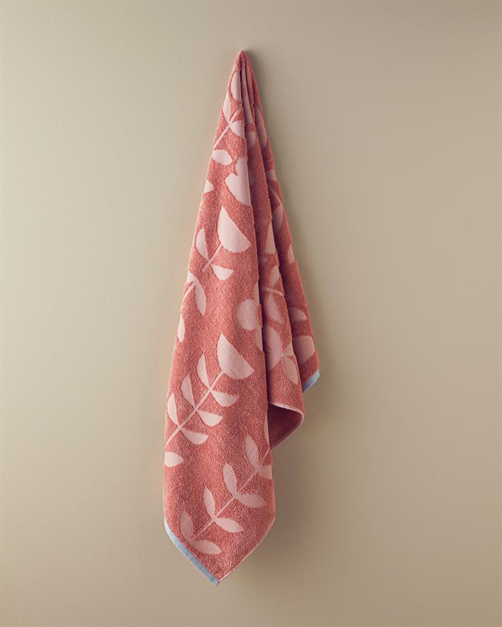 Mix Flowers Pamuklu Jakarlı Banyo Havlusu 70x140 cm Pembe