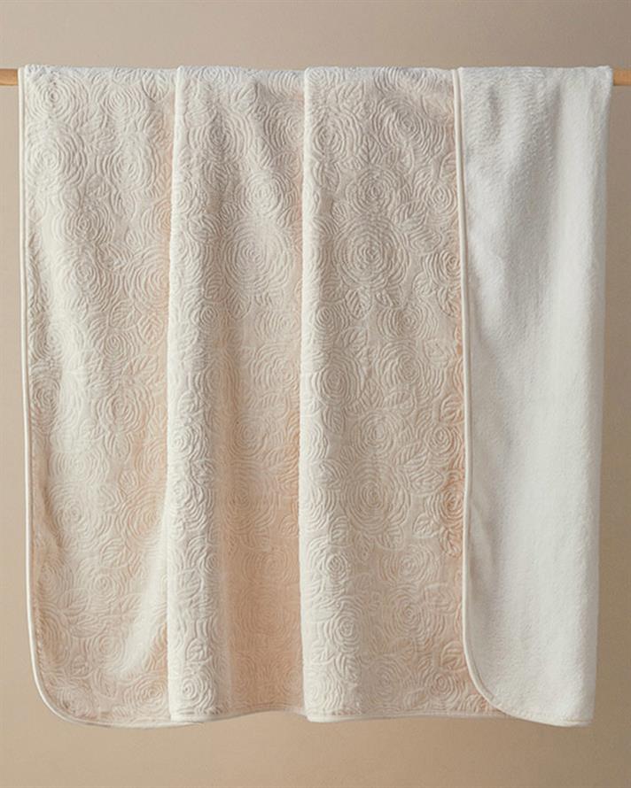 Shabby Rose Emboss Çift Kişilik Battaniye Krem