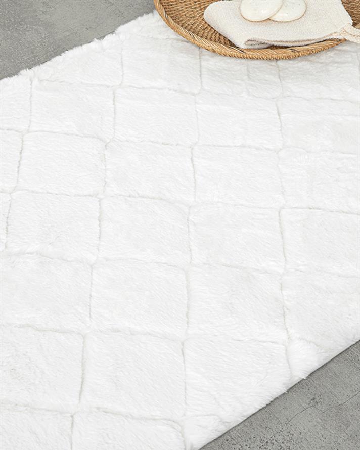 Soft Touch Rabbit Pelüş Banyo Paspası Beyaz
