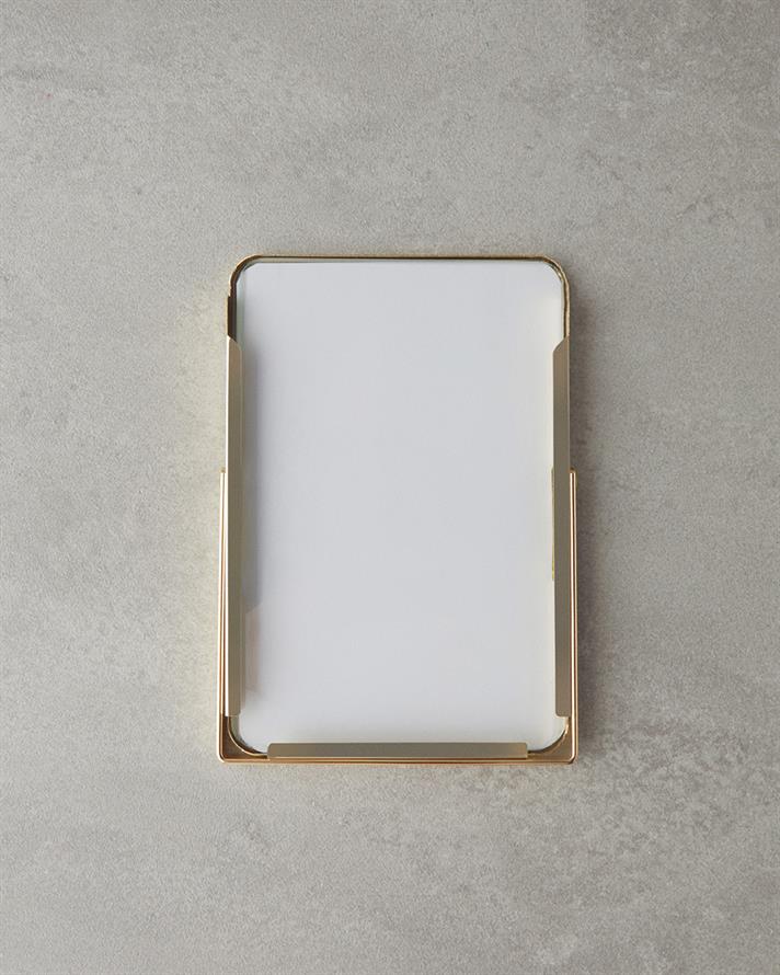 Sylvia Metal Çerçeve Gold