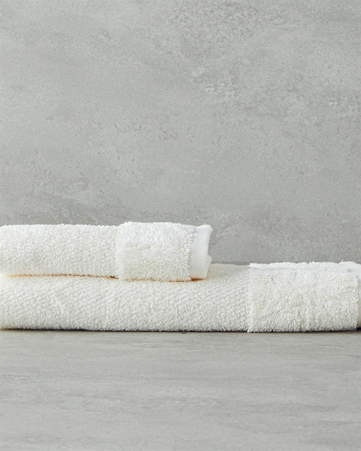 Velvet Touch Pamuklu Yüz Havlusu 50x80 cm Ekru