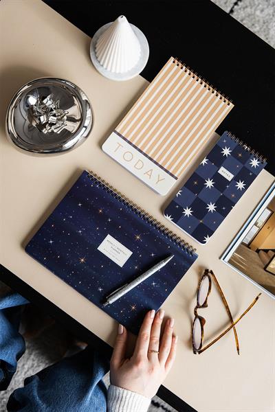 Haftalık ve Günlük 3’lü Masaüstü Süresiz Planlayıcı Set - Galaksi