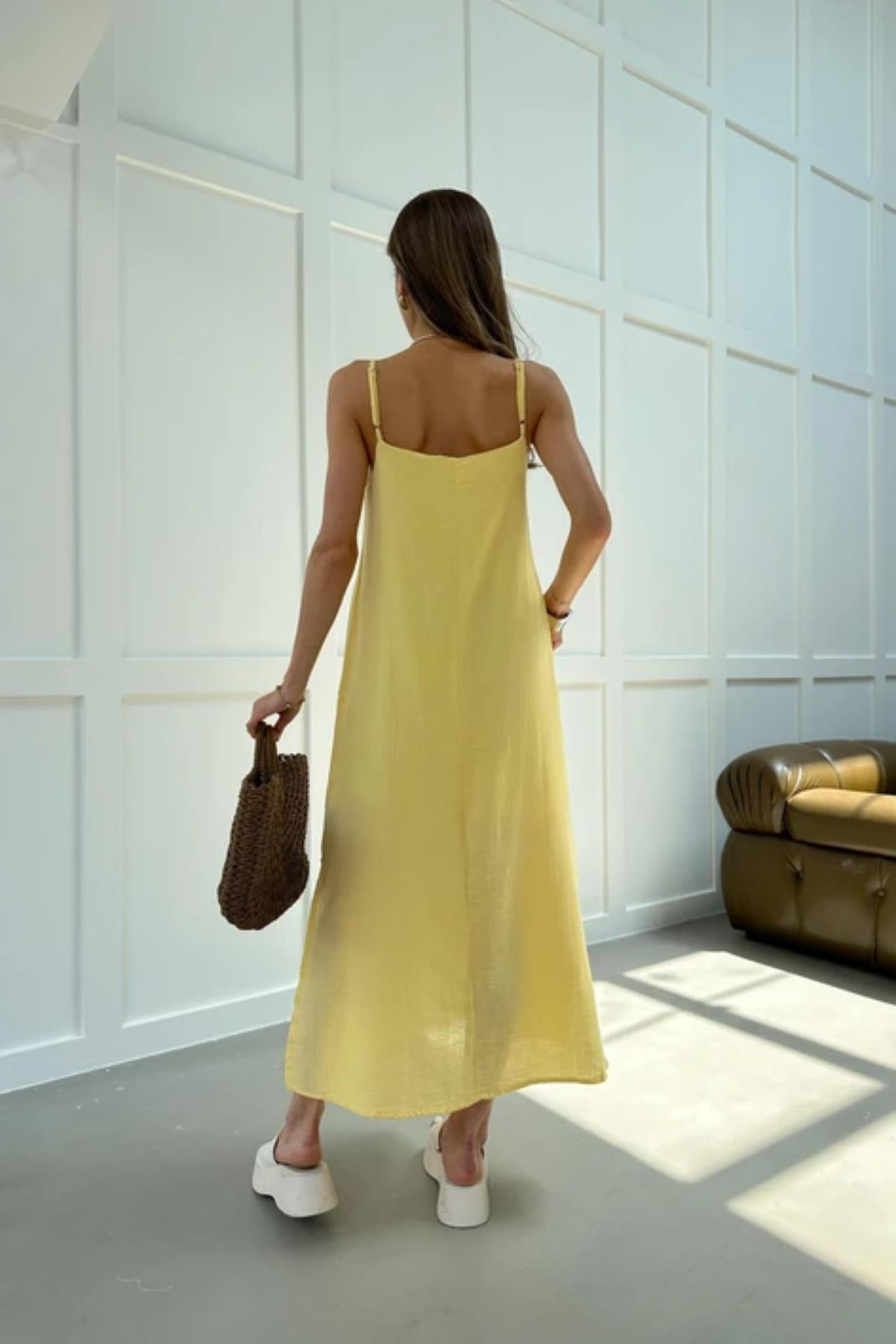 Askı Ayarlı Oversize Müslin Elbise