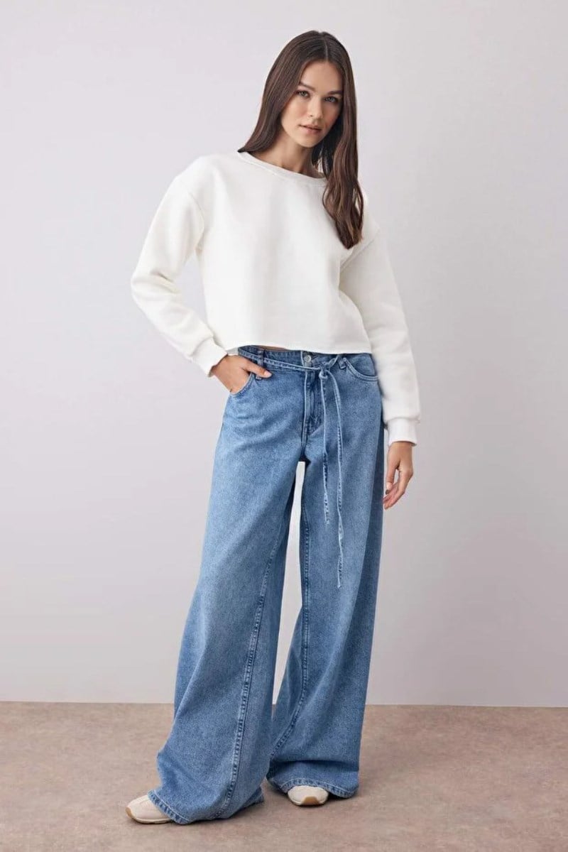Bisiklet Yaka Şardonlu İki İplik Crop Sweat