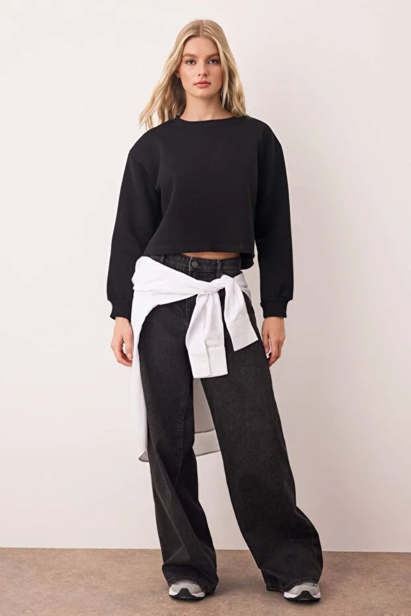 Bisiklet Yaka Şardonlu İki İplik Crop Sweat