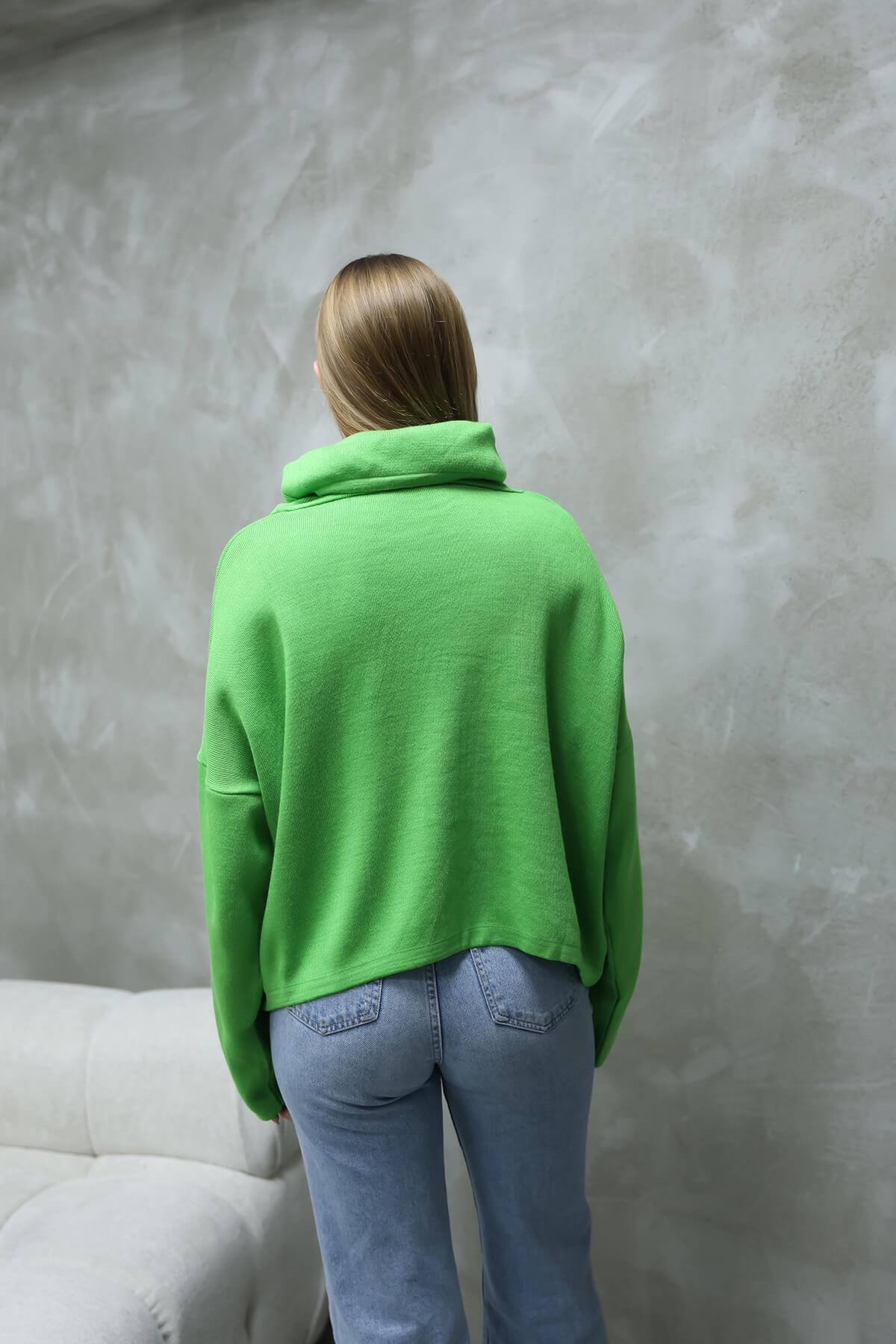 Degaje Yaka İpli Kazak