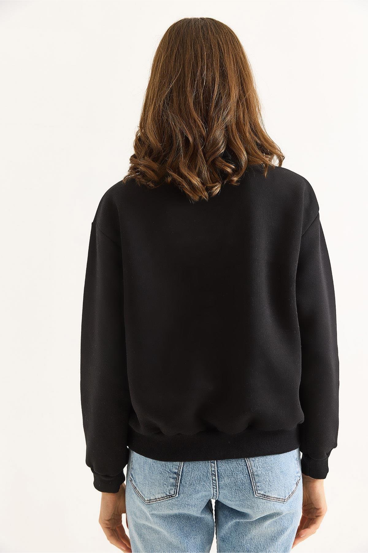 Dik Yaka Fermuarlı Roket Baskılı Sweatshirt