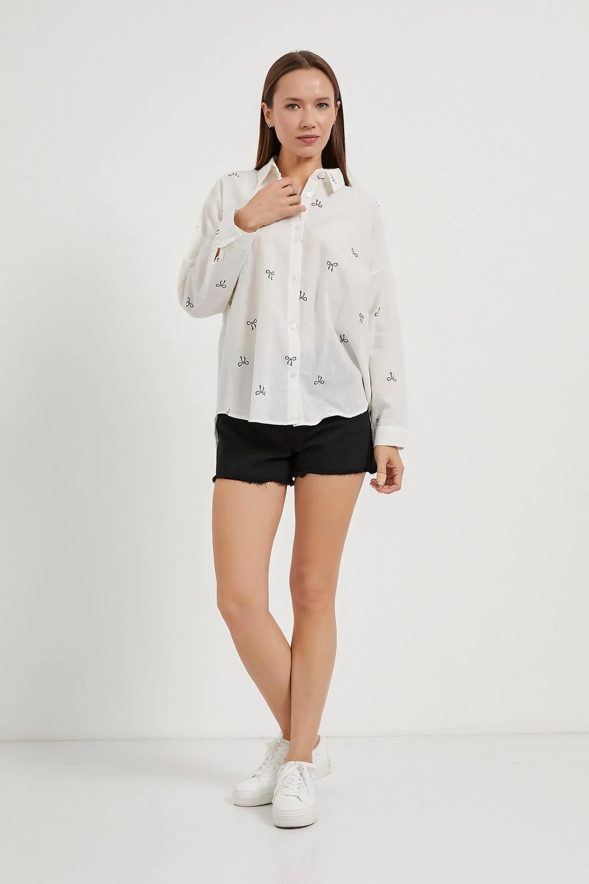 Fiyonk Baskılı Gömlek