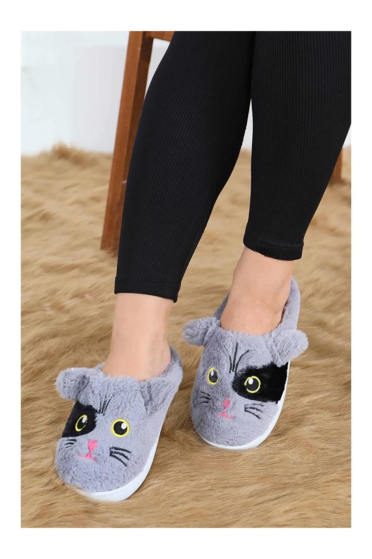 Kedi İşleme Detaylı Kadın Ev Terliği