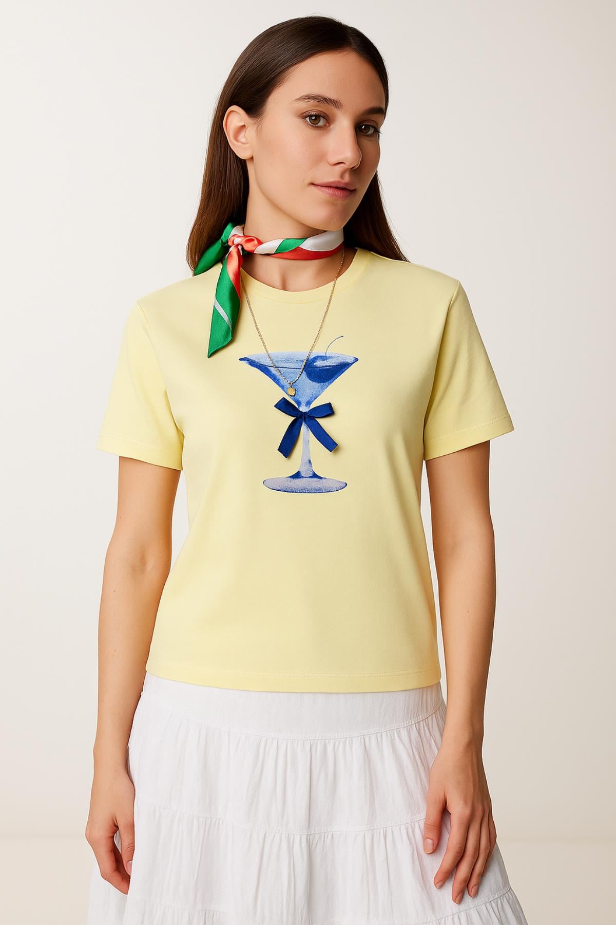 Kurdele Detay Baskılı Tshirt