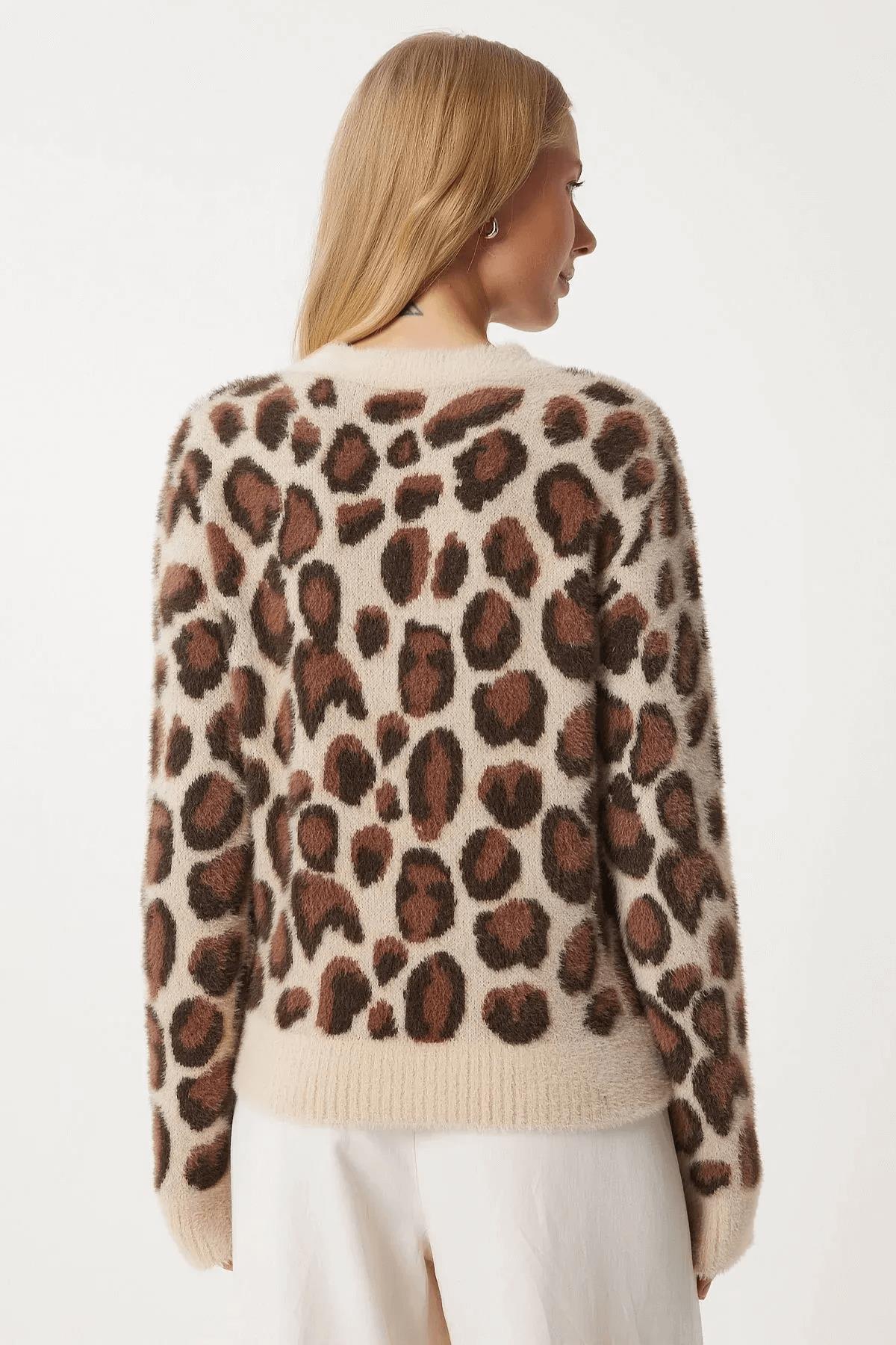 Leopar Desen Crop Kazak