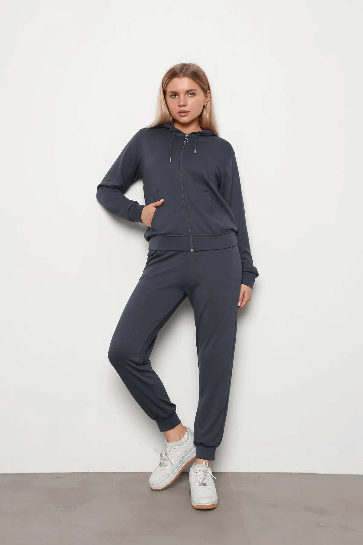 Fermuarlı Kapşonlu Alt-Üst Takım