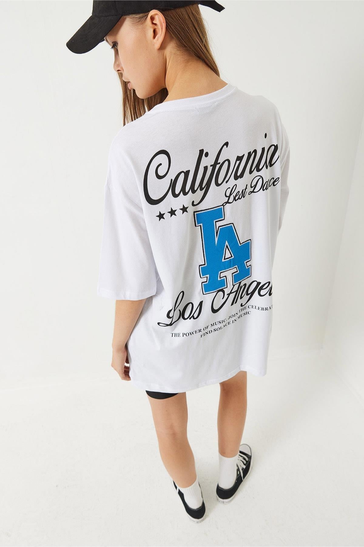 Ön Arka California Baskılı Tshirt