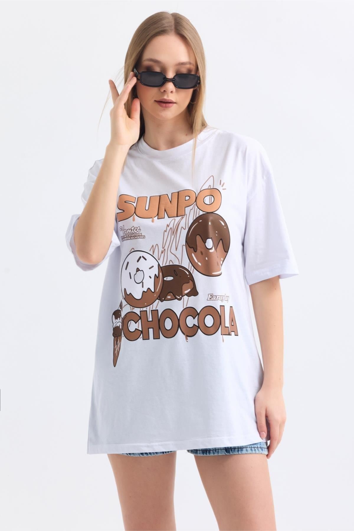 Önü Sunpo Chocola Baskılı Tshirt