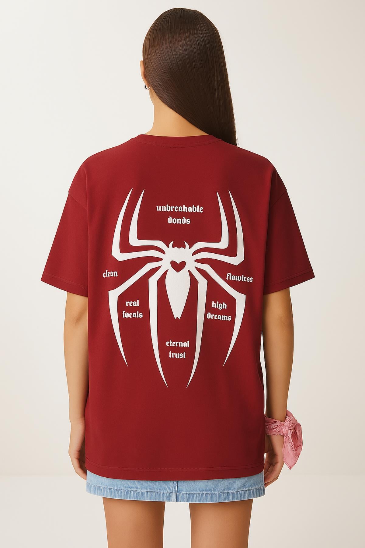 Örümcek Baskılı Tshirt