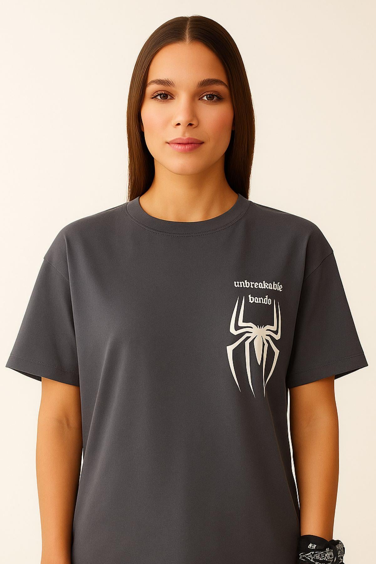 Örümcek Baskılı Tshirt