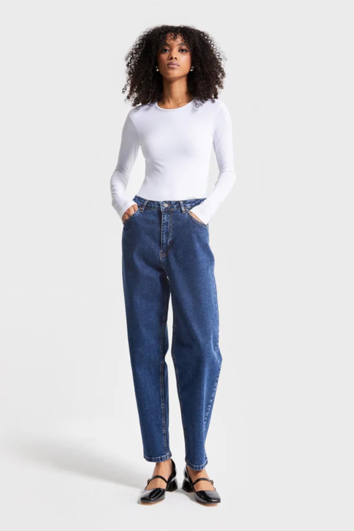 Paça Katlamalı Boyfriend Fit Kot Pantolon