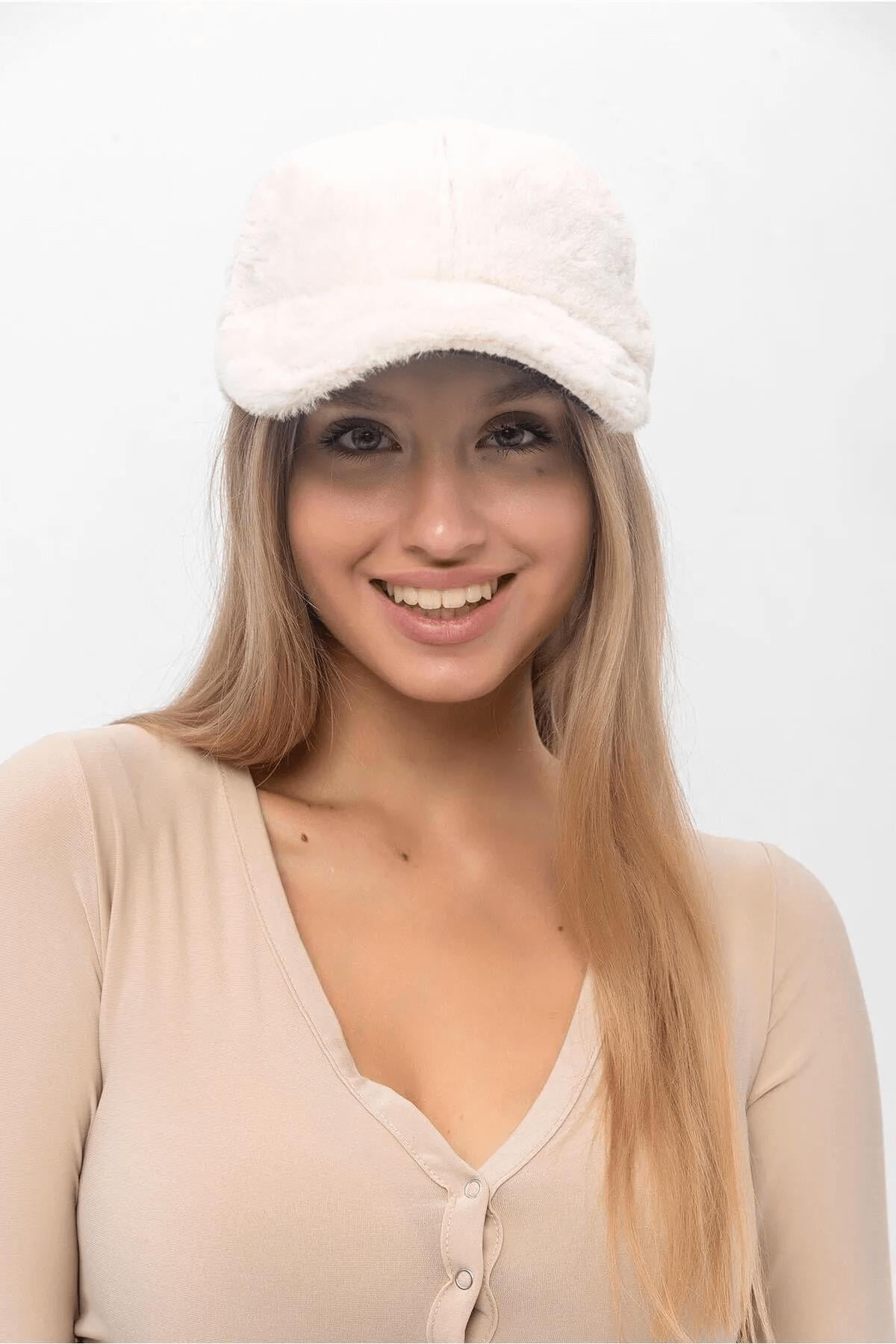 Peluş Cırtlı Kap Şapka