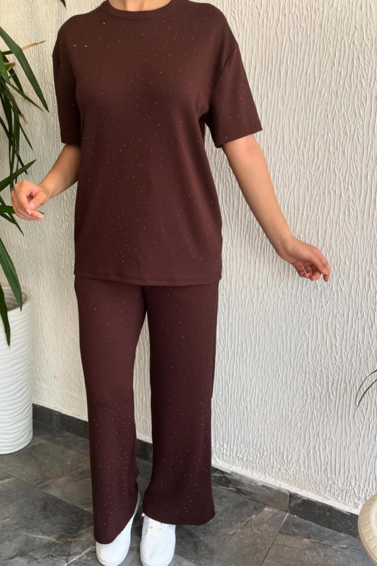 Serpme Taş Detaylı Tshirt Pantolon İkili Takım