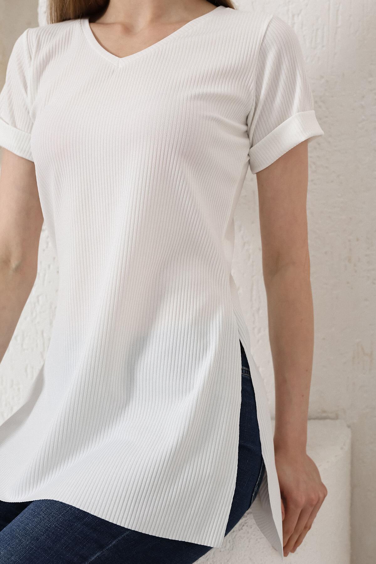 V Yaka Yanları Yırtmaçlı Basic Tshirt