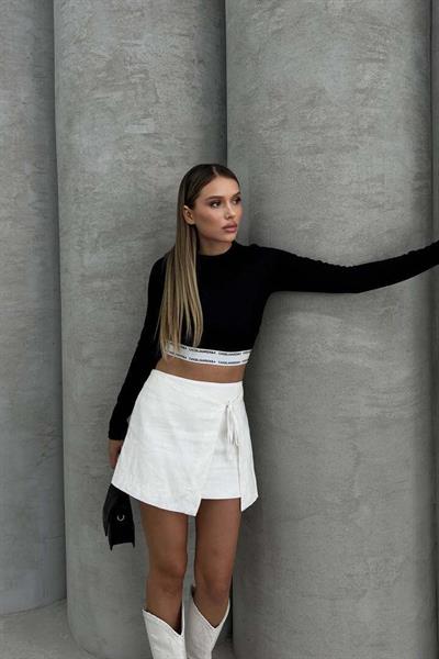 Altı Lastikli Crop Bluz