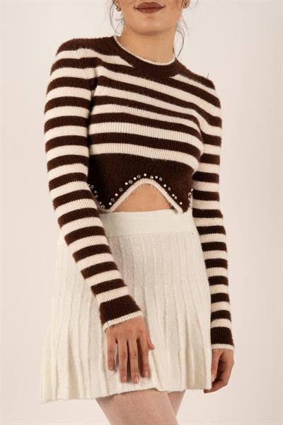 Altı Taşlı Çizgili Crop Kazak