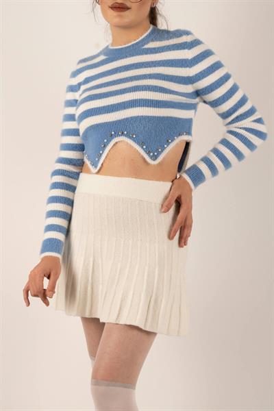 Altı Taşlı Çizgili Crop Kazak