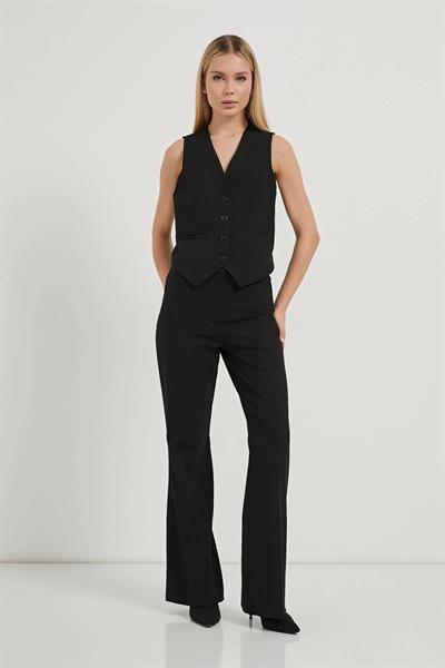 Arkadan Bağlamalı Düğmeli Yelek