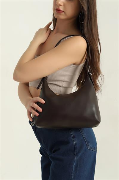 Ayarlanabilir Askılı Fermuarlı Kadın Omuz Çantası