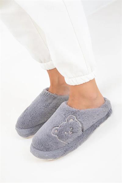 Ayıcık Nakışlı Peluş Ev Terliği