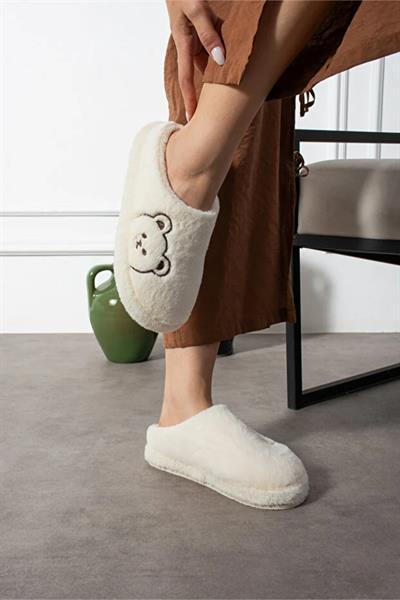 Ayıcık Nakışlı Peluş Ev Terliği