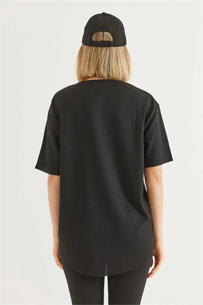 Bisiklet Yaka Oval Kesim Tshirt