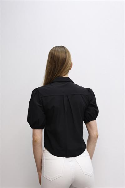 Cep ve Yaka Taşlı Balon Kol Gömlek