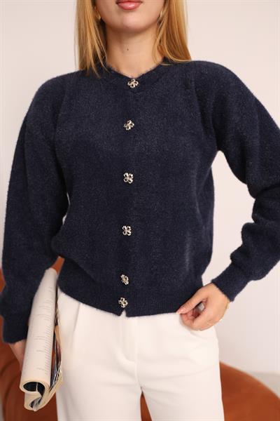 Çiçek Düğmeli Sakal Hırka