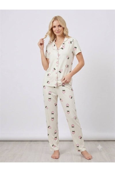 Çilek Desen Düğmeli Kısa Kol Pijama Takımı