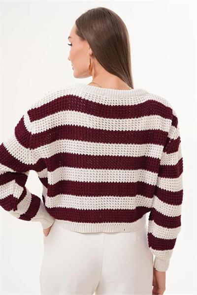 Çizgi Desenli Düğme Kapamalı Triko Örme Hırka