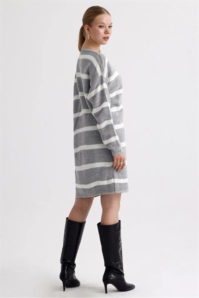 Çizgili Fitilli Düğmeli Uzun Triko Hırka
