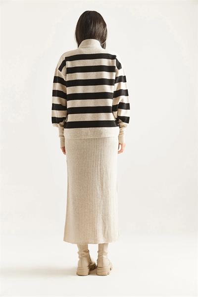 Çizgili Triko Takım