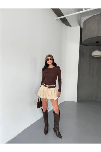 Dalgıç Kumaş Yanı Broş Detaylı Bluz