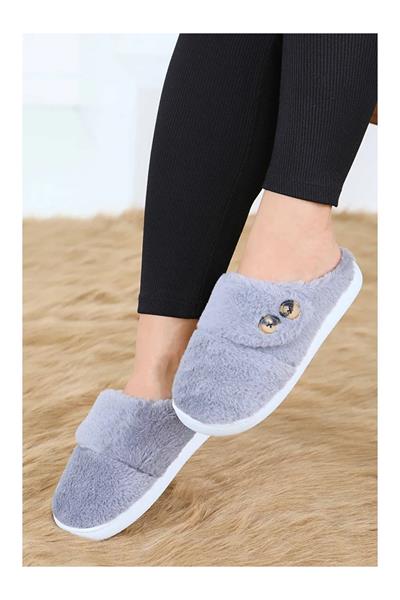 Düğme Detaylı Peluş Ev Terliği
