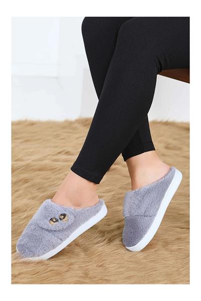 Düğme Detaylı Peluş Ev Terliği