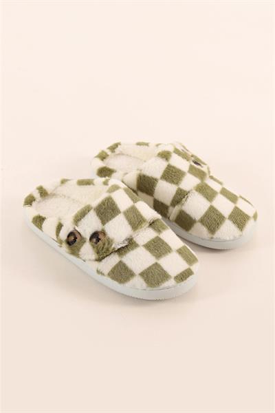 Düğme Detaylı Peluş Ev Terliği