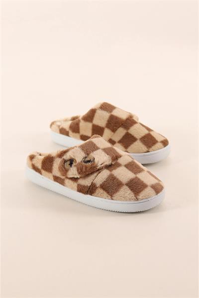 Düğme Detaylı Peluş Ev Terliği